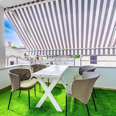 Apartamento In Fažana
